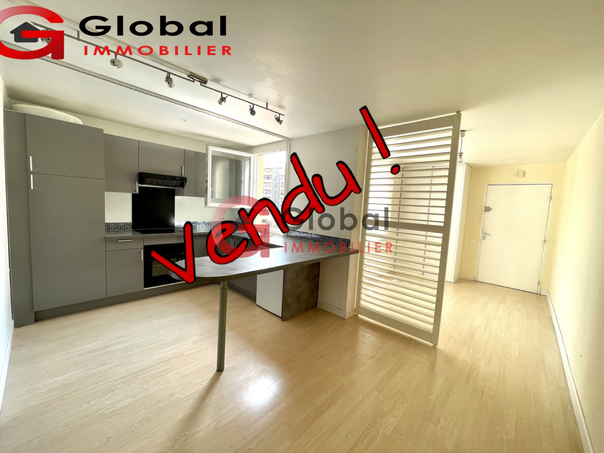Vente Appartement 67m² 2 Pièces à Cannes la Bocca (06150) - Global Immobilier