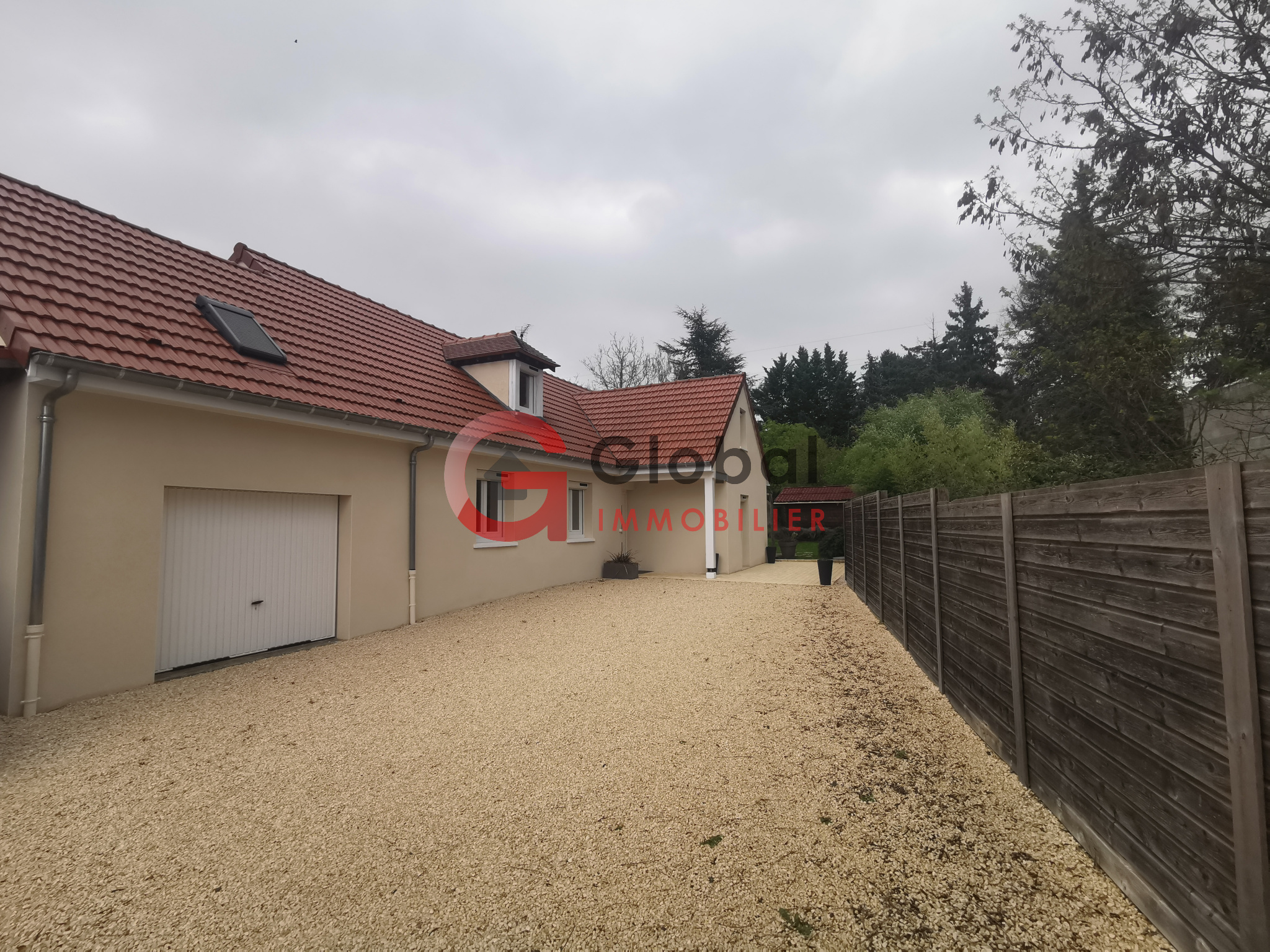 Vente Maison 190m² 7 Pièces à Creuzier-le-Vieux (03300) - Global Immobilier